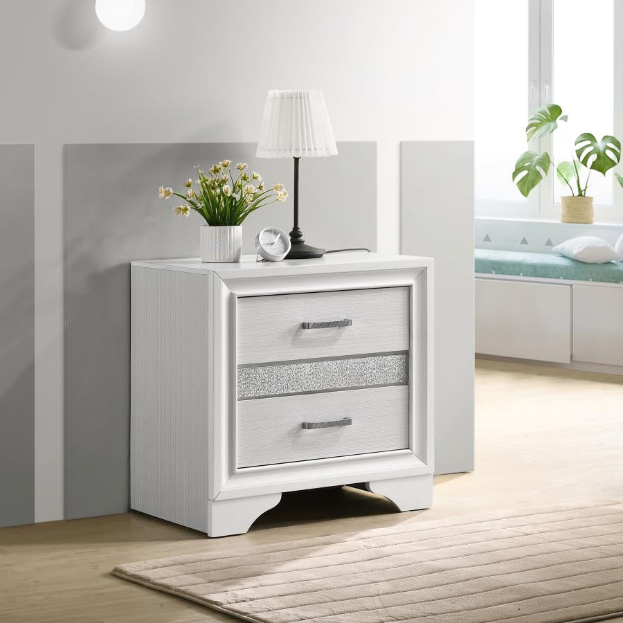 Coaster 205112 Miranda White 3-drawer Nightstand
