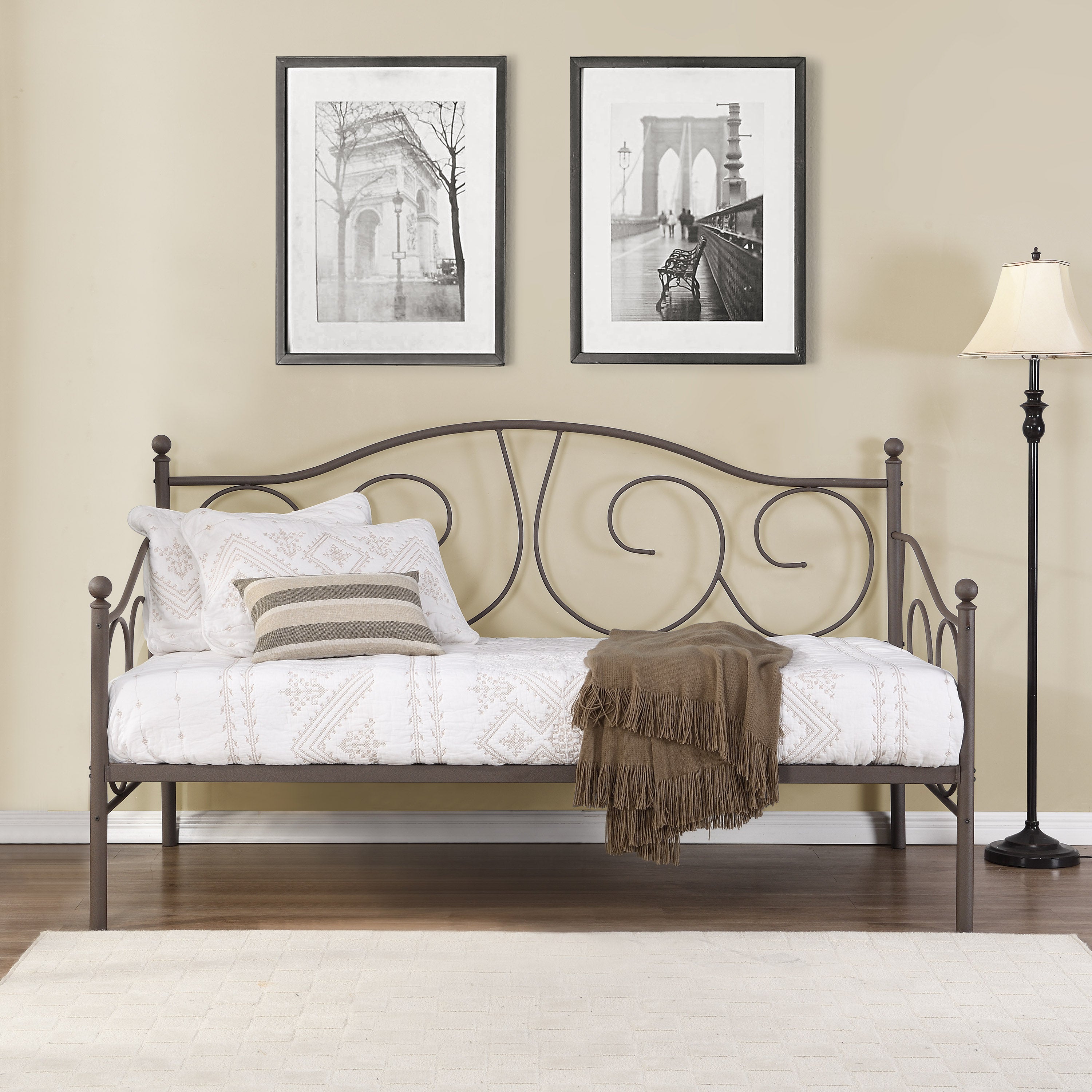 Milton 7629 Victorian Style Copper Matte Metal Day Bed