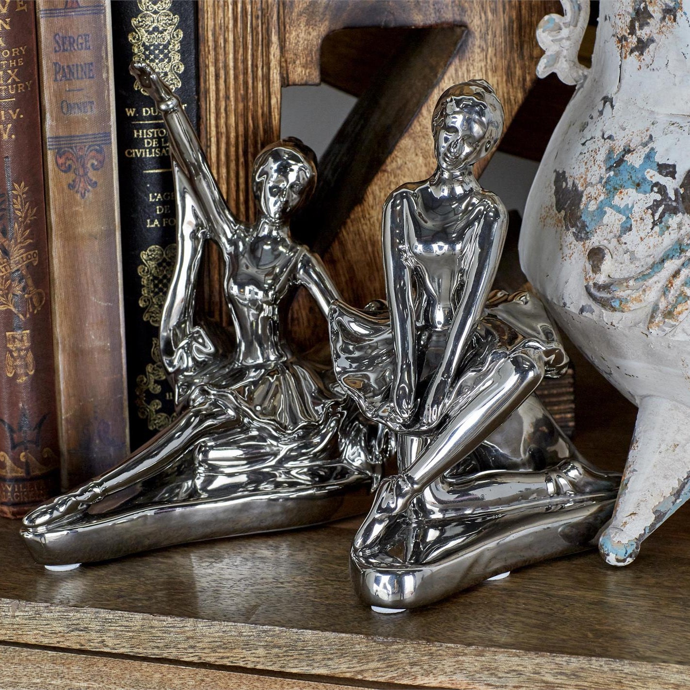 UMA 96748 Silver Porcelain Ceramic Dancer Decorative Sculpture