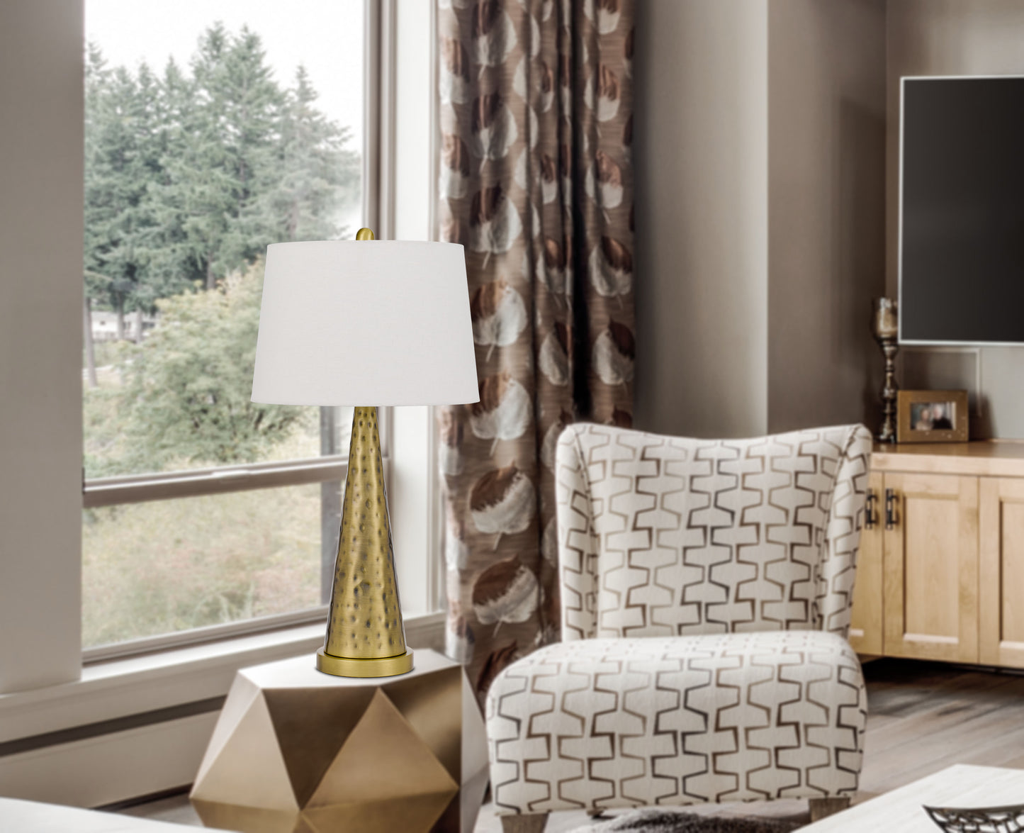 Cal Lighting BO-3033TB Cusago Metal Table Lamp