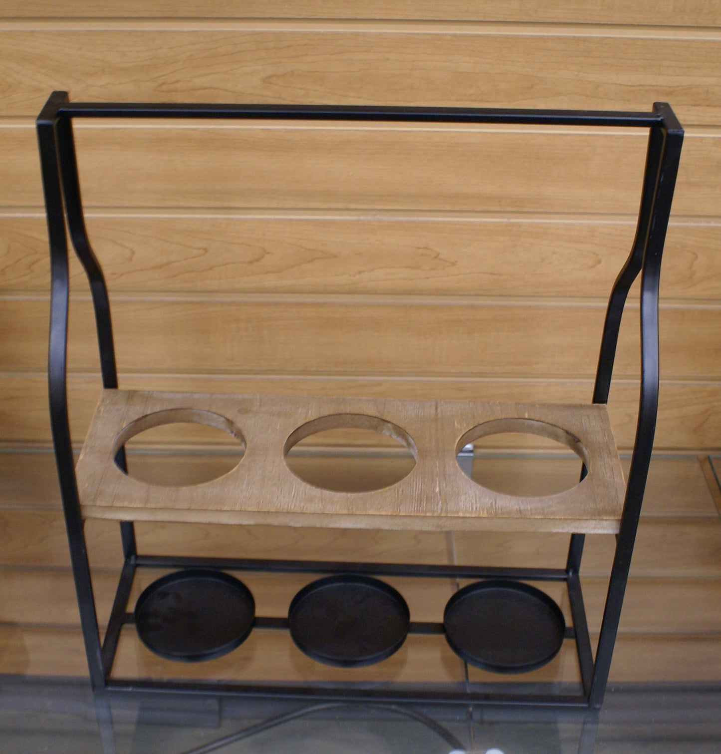 UMA 77899 Black Metal Farmhouse Wine Holder