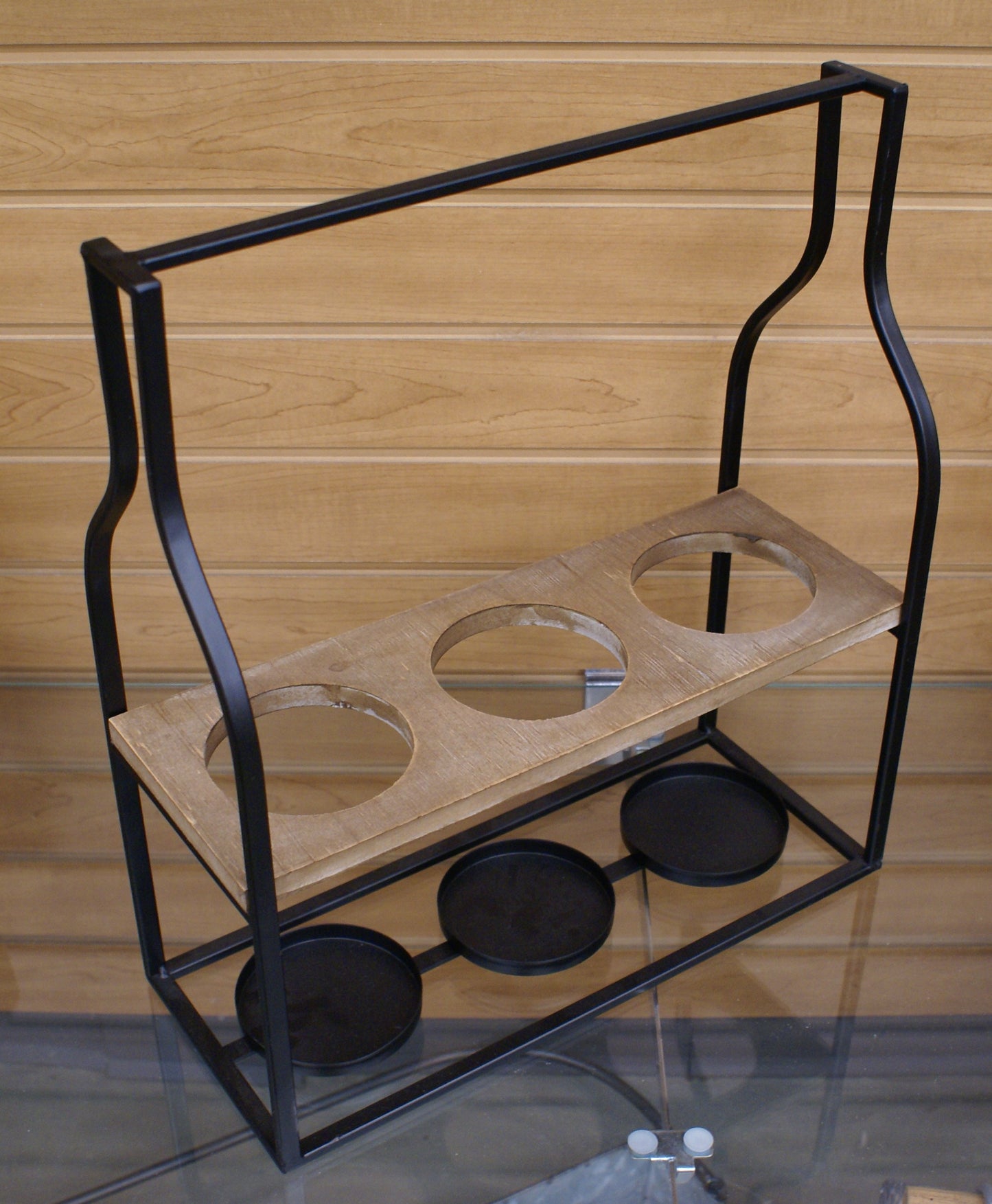 UMA 77899 Black Metal Farmhouse Wine Holder