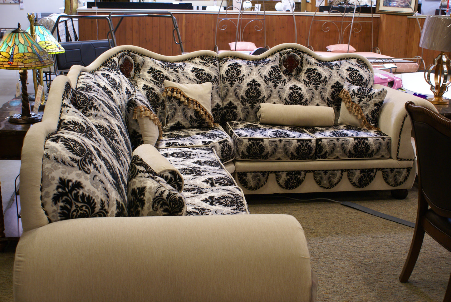 Cortez Macaria White Sectional