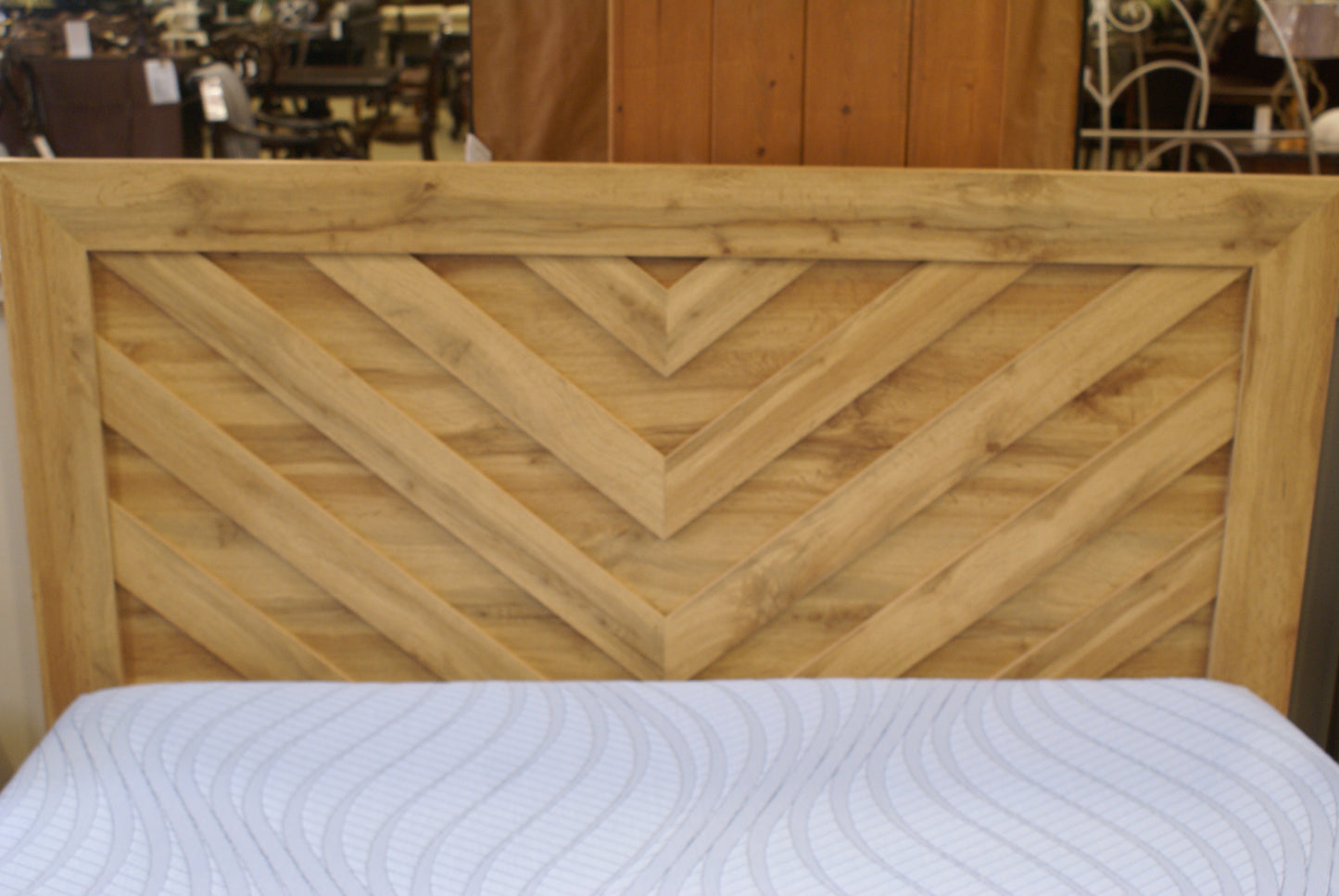 Homelegance 1534NPNA-1 New Corbin Natural Queen Bed in a Box