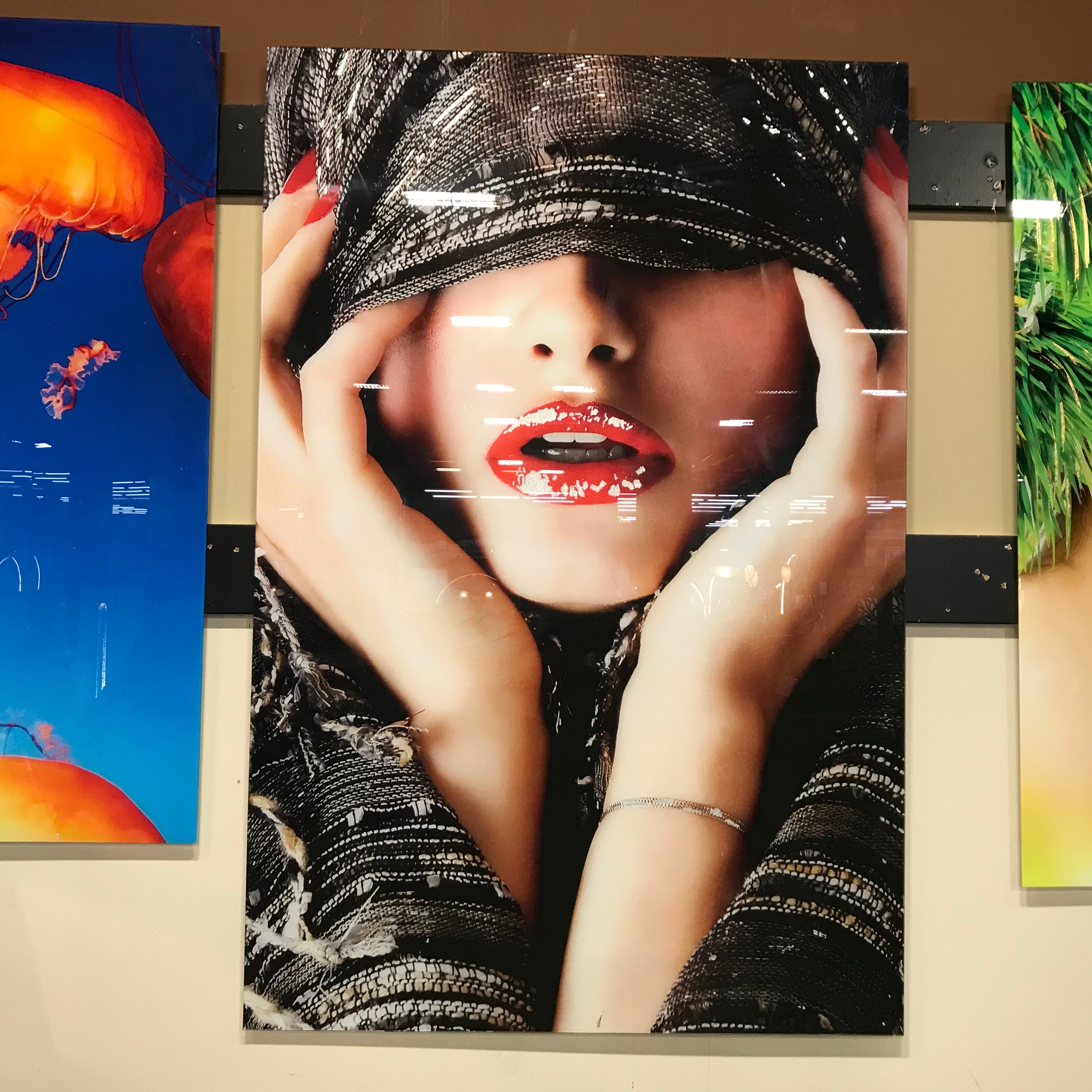 Classy Art SF1658 Tempered Glass w/ Foil 40 x 60 Red Lip Shaw