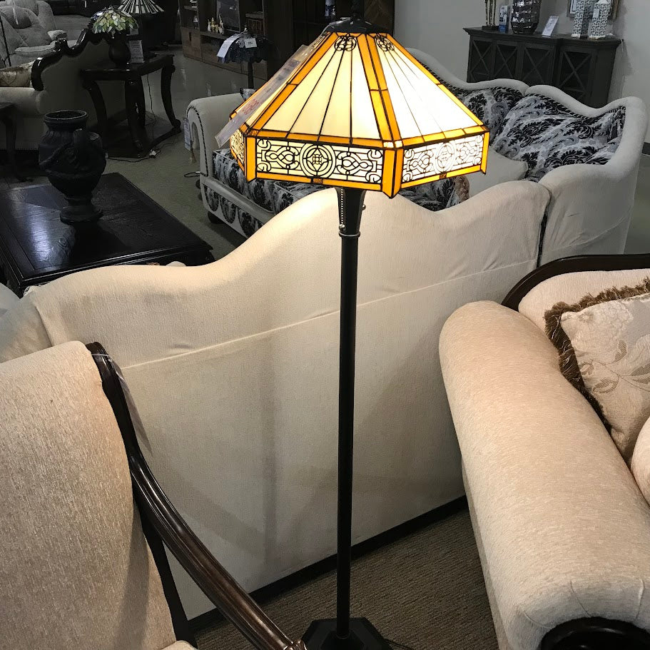 Cal Lighting BO-3112FL Tiffany Floor Lamp