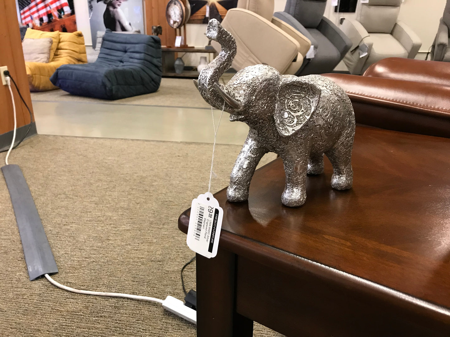 UMA 84930 Silver Engraved Floral Elephant