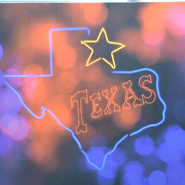 Classy Art Everything is bigger in TEXAS (36x48)
