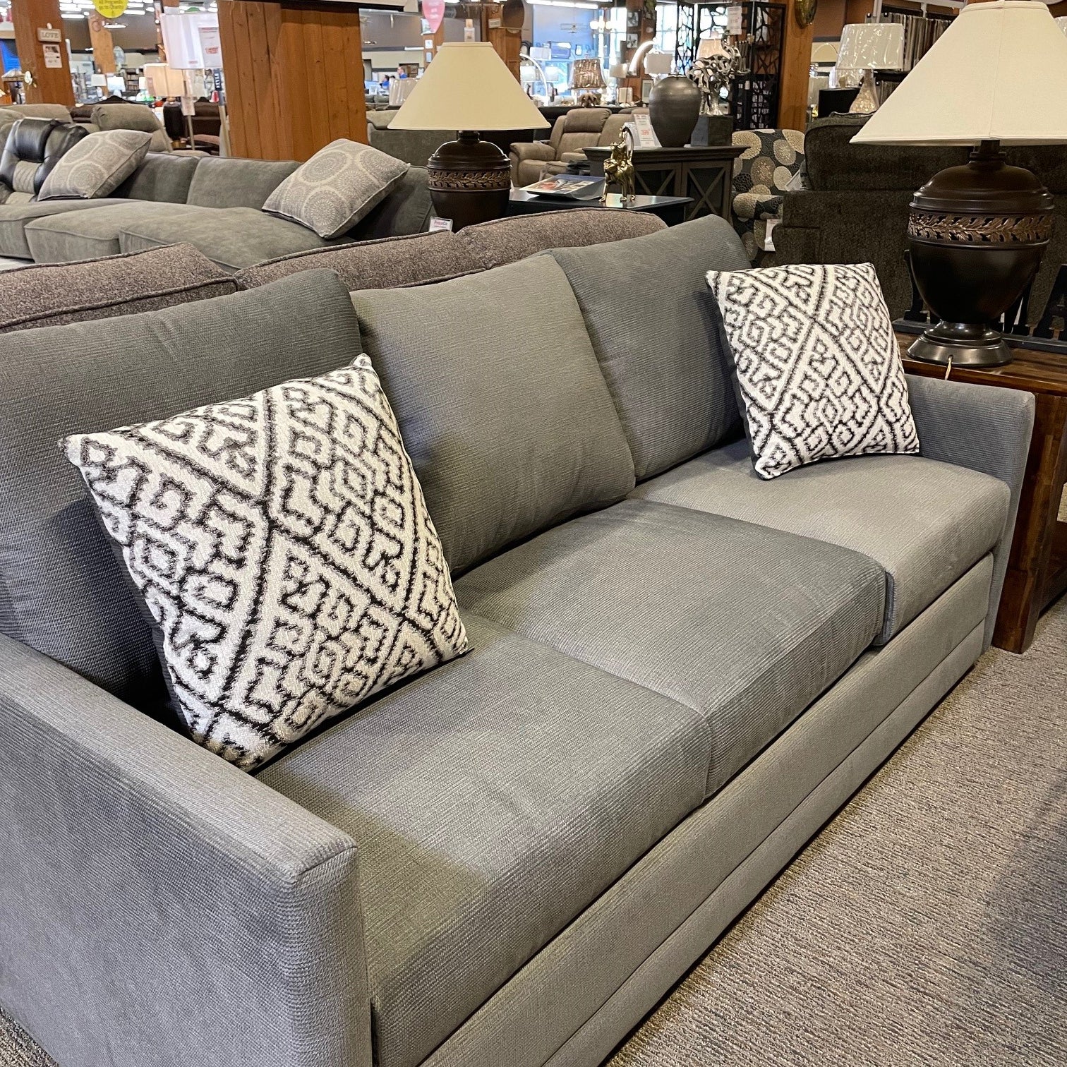 Stanton 20015 Luscious Shitake Decor Silver Queen Sofa Sleeper