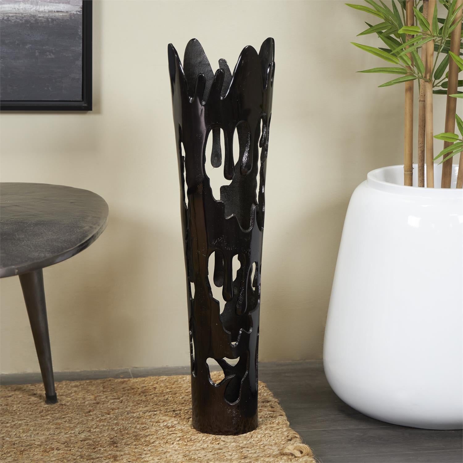 UMA 40232 Black Aluminum Drip 31" Vase