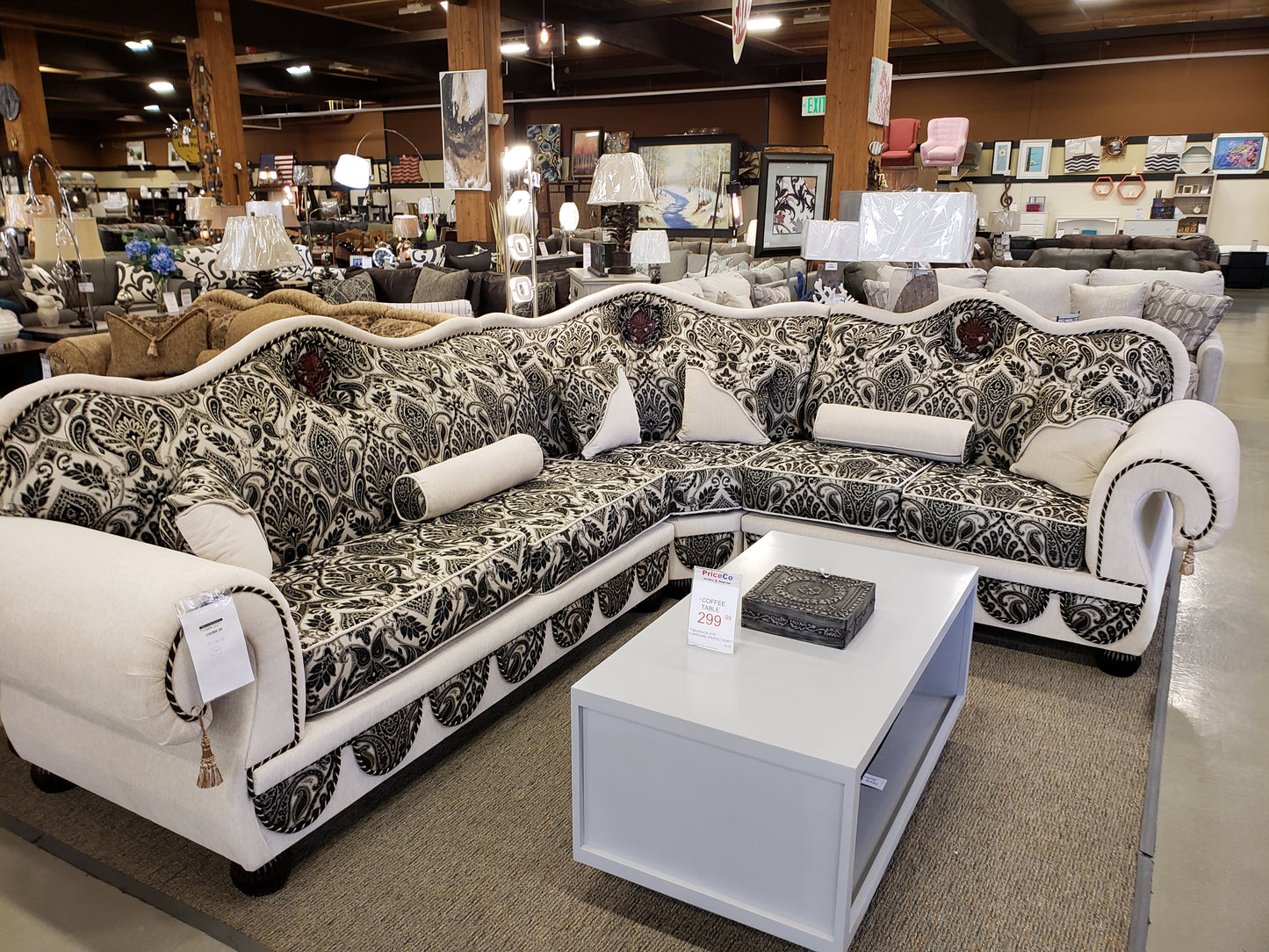 Cortez Macaria White Sectional